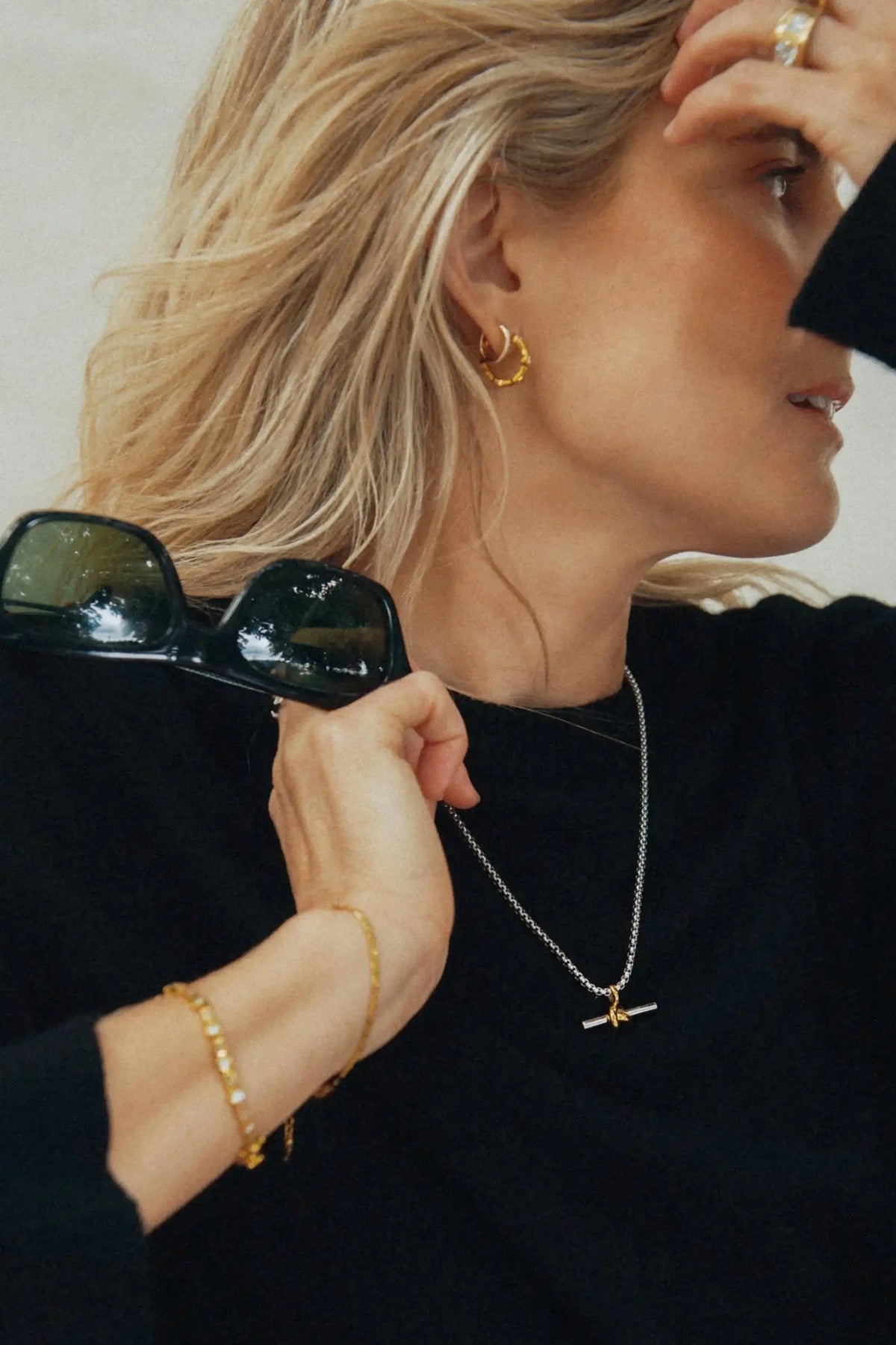 Lucy Williams Chunky Knot T-Bar Necklace