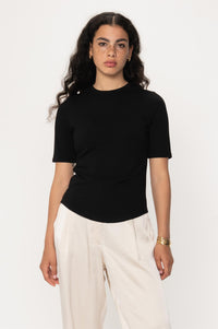 Spica Top Black Bluser