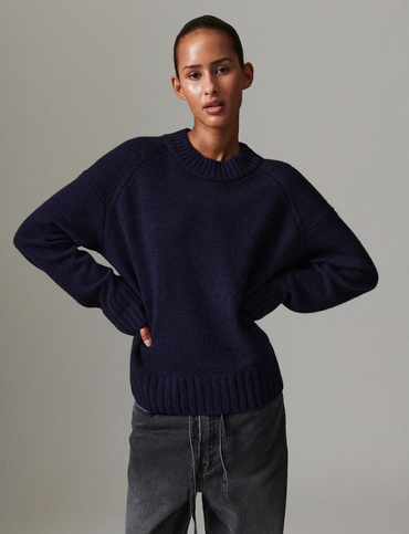Glen Soft Lamb Dark Sapphire Gensere