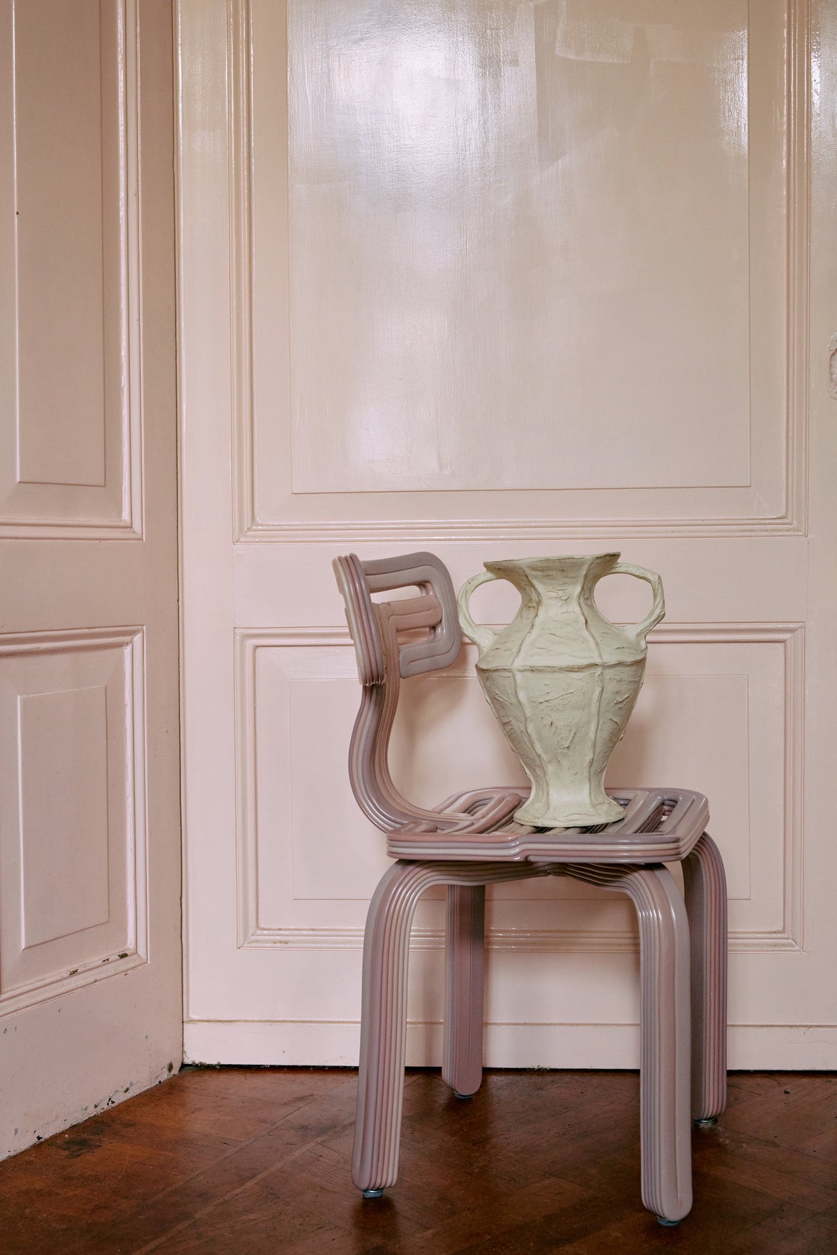 Vase, Cream