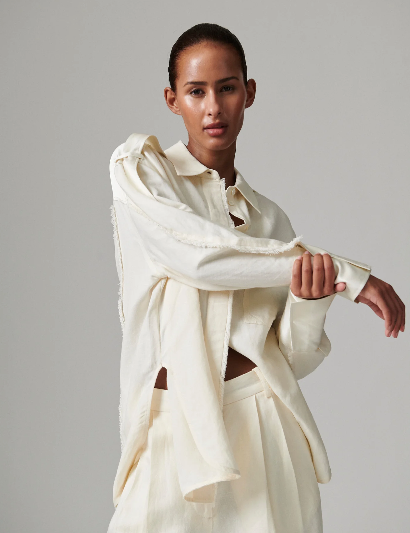 Norma - Contrast Linen Bluser