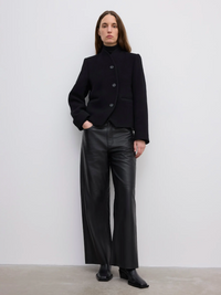 Short Curved Jacket Black Yttertøy
