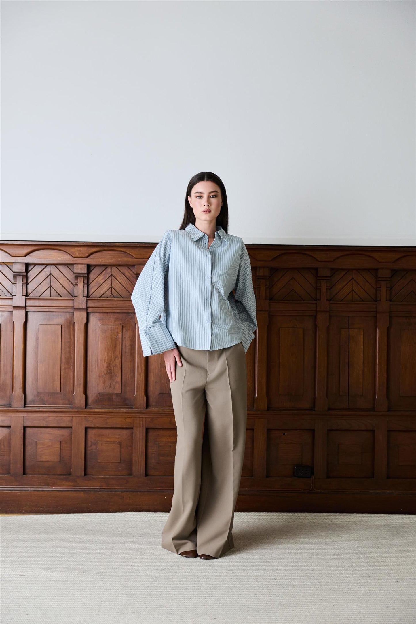 Reign Tailored Extra Wide Taupe Grey Bukser